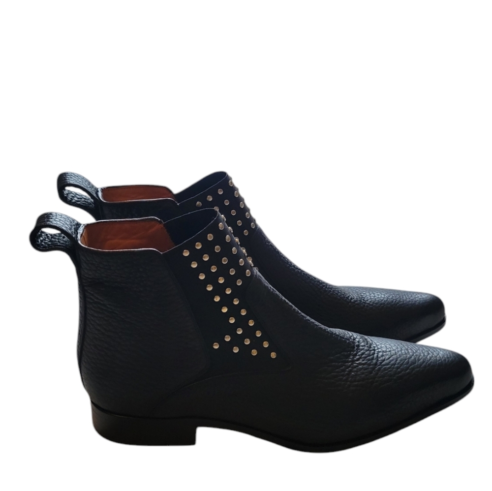 Chloe Drew Chelsea Leather Studded Black Booties Size 40.5 NWOB